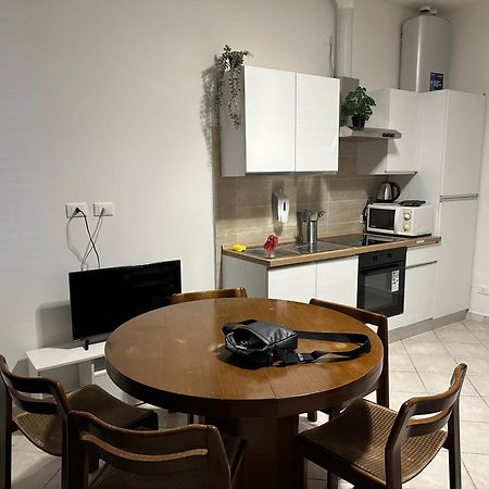 Jcube Apartments Precotto Milano Esterno foto